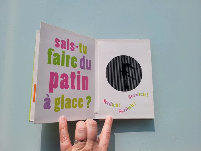 Livre animé hologramme Playbac 🏀 Champion - photo numéro 16