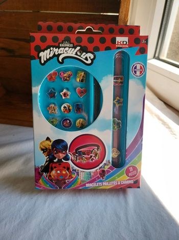 Bracelets paillettés charms miraculous ladybug