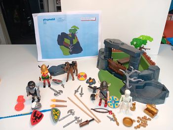 Lot figurines playmobil camp de Vikings