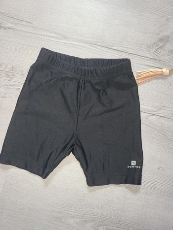 Short sous robe 6 ans