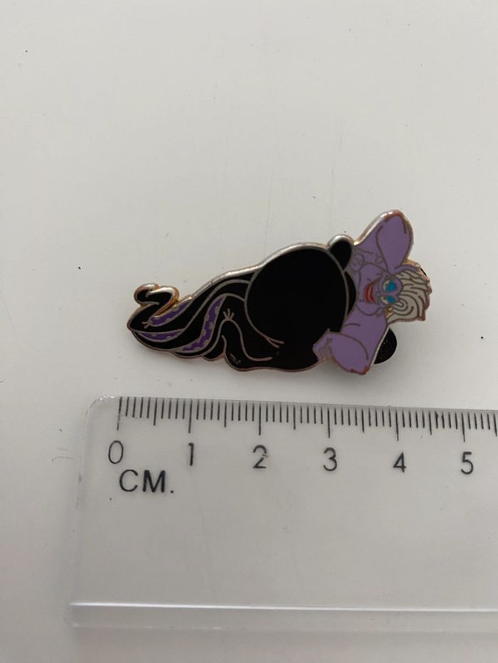 Disney ursula sorcière mers ariel petite sirène little mermaid