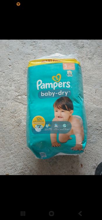 Couches pampers