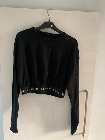 Petit haut court manches longues tendance fille femme