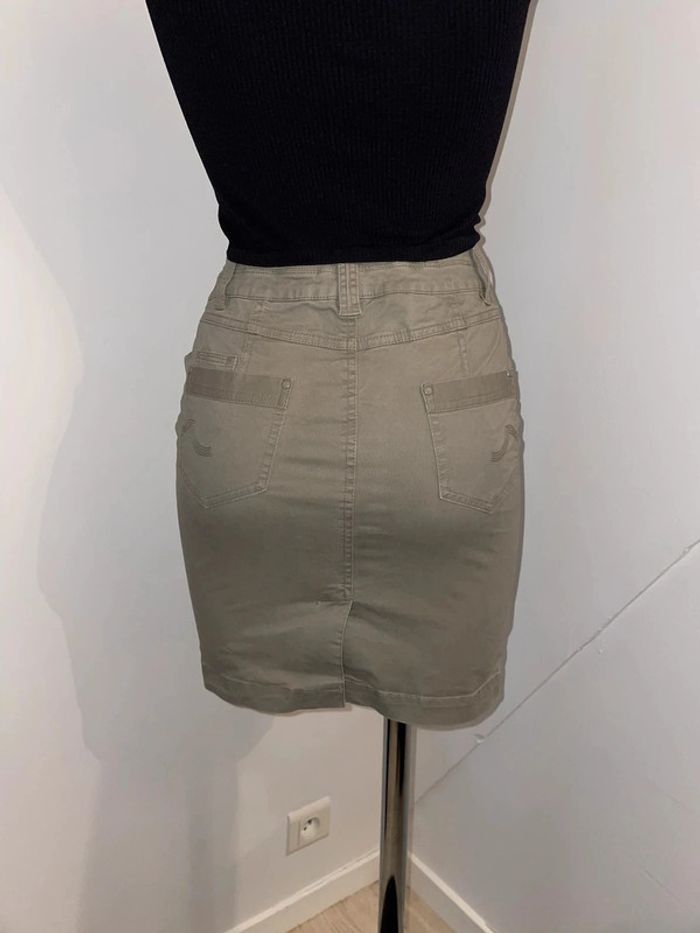 Magnifique jupe - photo numéro 3