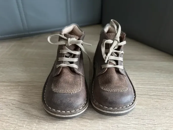 Chaussure taille 24