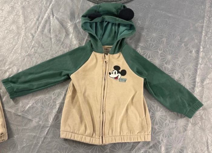 Ensemble Mickey taille 24-36 mois - photo numéro 2