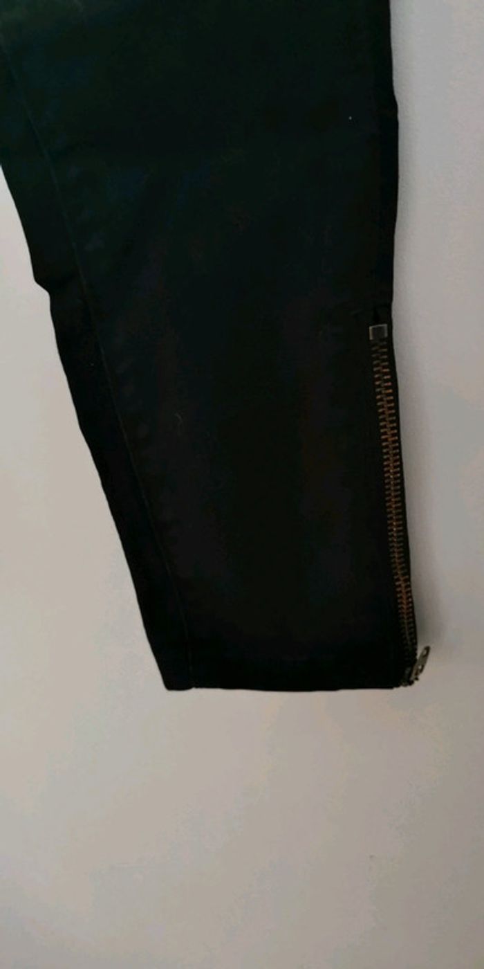 Pantalon noir - photo numéro 3
