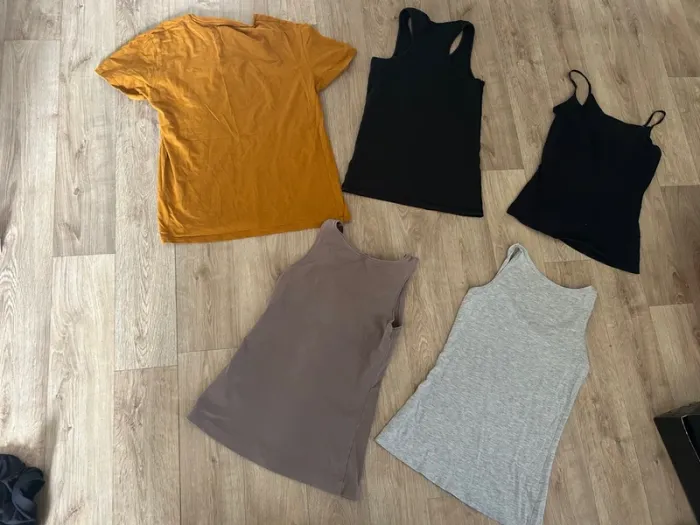 H&M, lot débardeurs ,T-shirts haut femme, taille S/36 - photo numéro 5