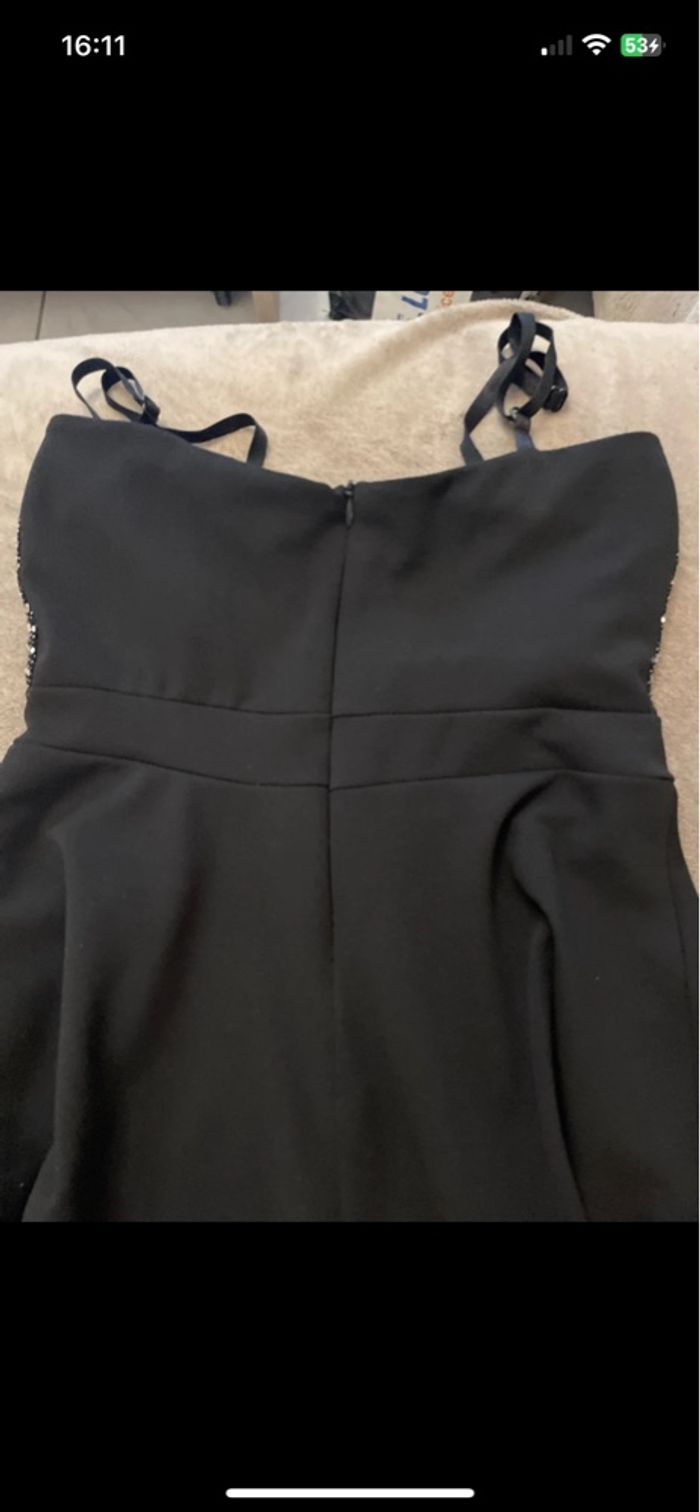 Robe noir - photo numéro 2