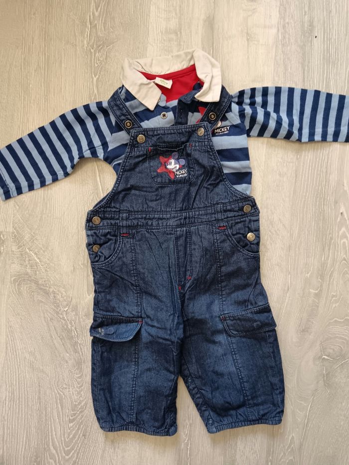 Lot de vêtements bébé 9 mois