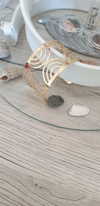 Bracelet fantaisie neuf