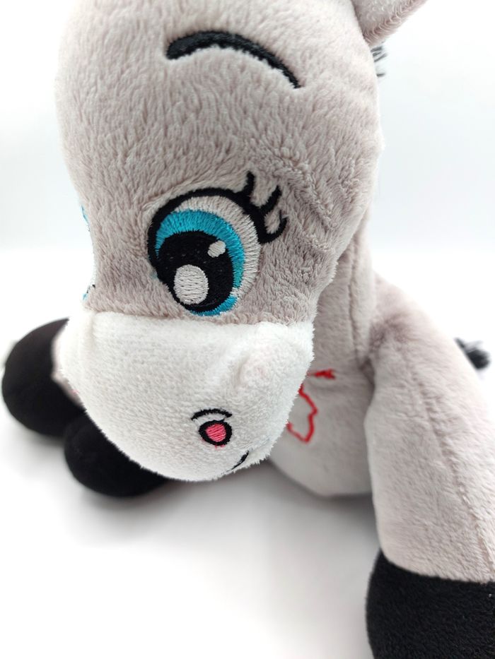 Peluche doudou âne gris Corse blanc noir TEXTISUN Corsica yeux bleux 25 cm assis - photo numéro 5
