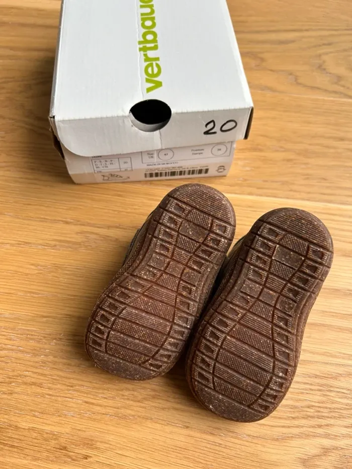 Chaussures Vertbaudet garçon taille 20 - photo numéro 5