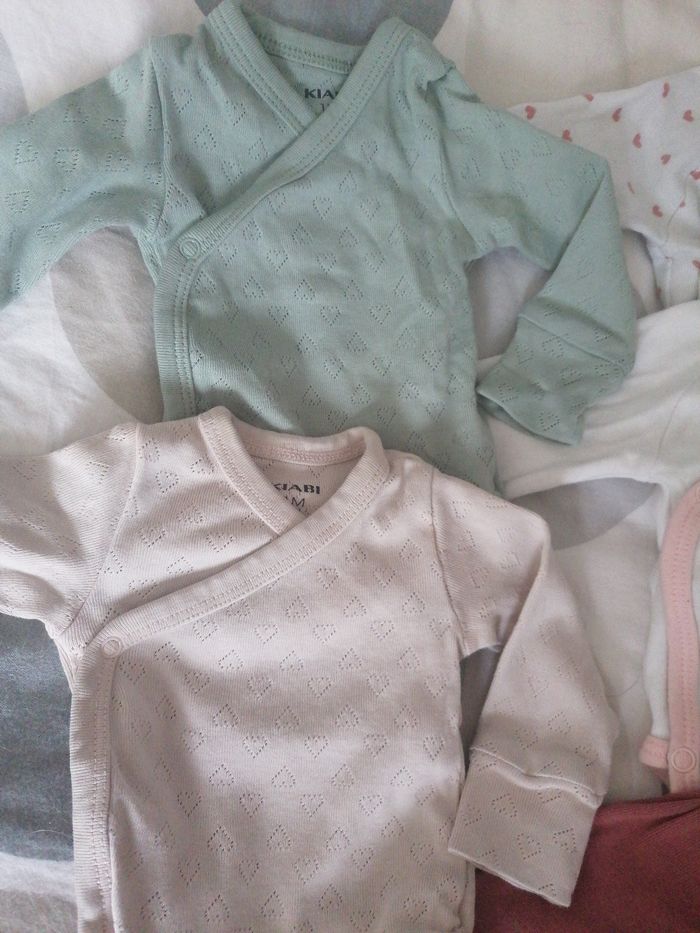 Lot vêtements bébé fille 1 mois - photo numéro 6