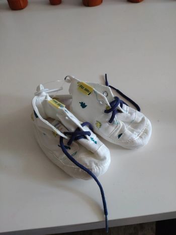 Chaussures souples p'tit bisou taille 6/12 mois