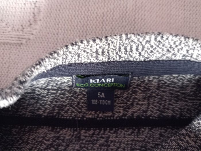 Pull rayé gris Kiabi garçon 5 ans - photo numéro 3
