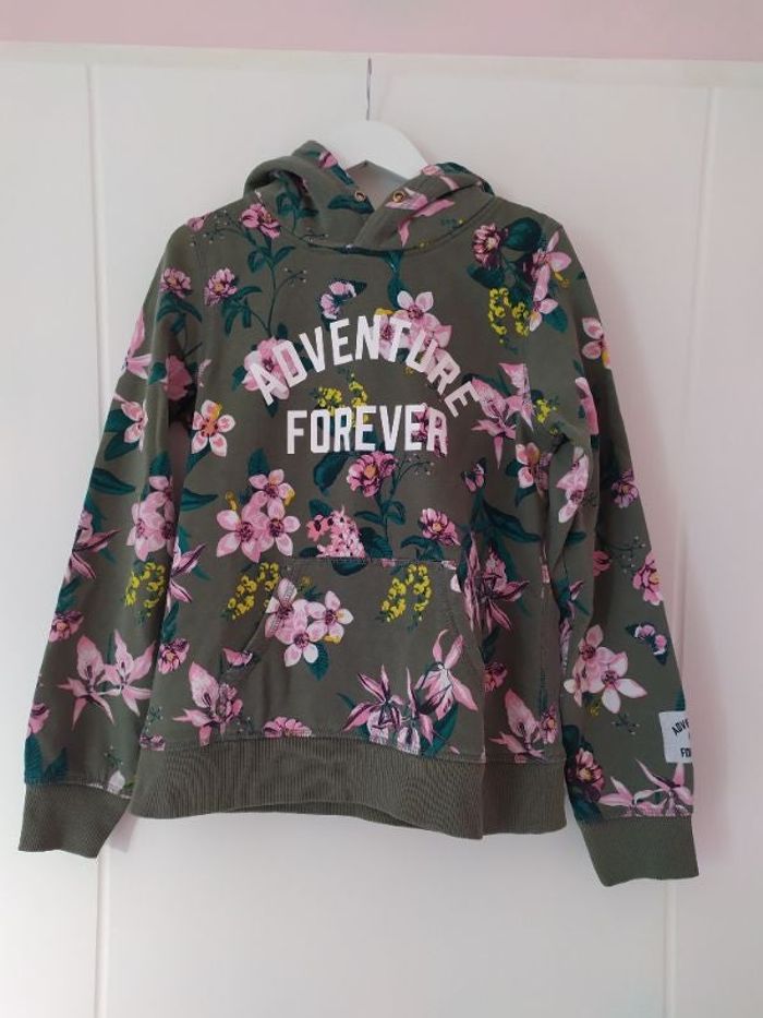 Sweat fleuri à capuche H&M fille taille 10 ans