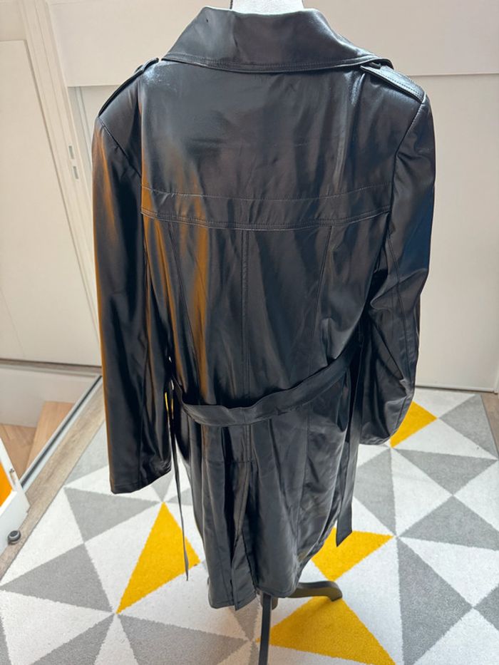 Imperméable vintage Lorena Paris Taille 46 - photo numéro 2