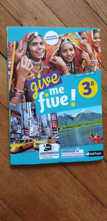 Livre NEUF: give me five! 3e nathan