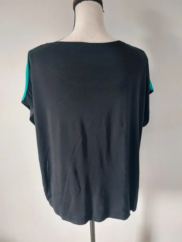 Haut "Camaïeu " - photo numéro 4