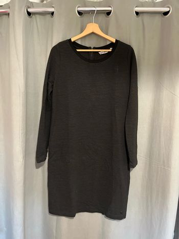 Robe noir
