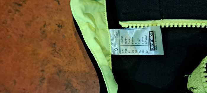 Pull garçon 8ans - photo numéro 2