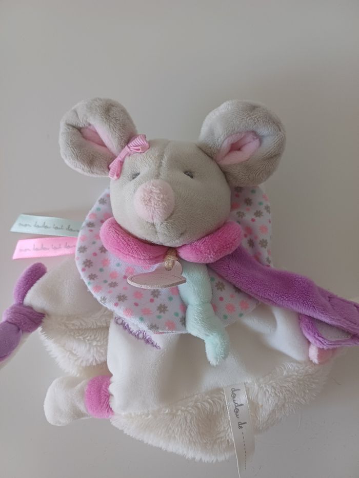 Attache tétine Souris doudou et compagnie