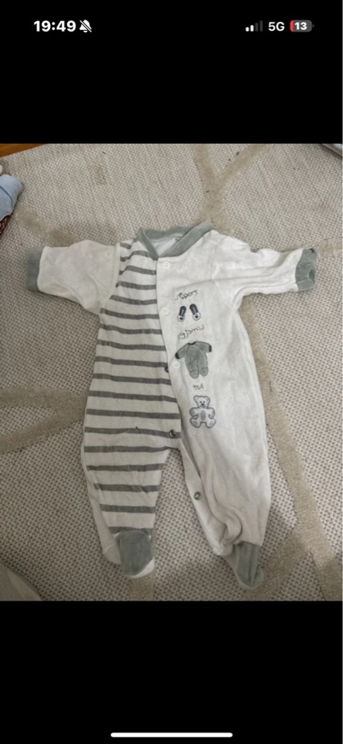 Lots vêtement bébé - photo numéro 2