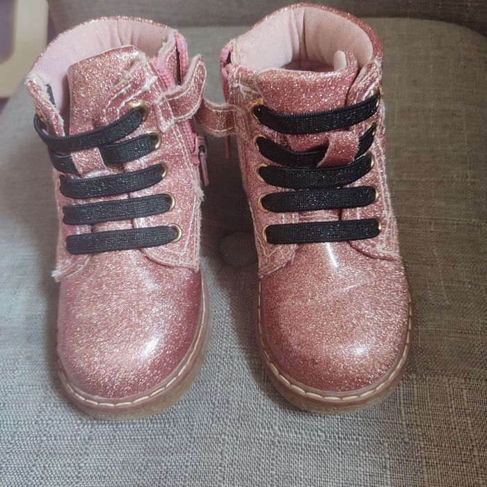 Chaussure bottine taille 22 - photo numéro 2