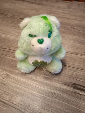 Peluche hauteur 19 cm