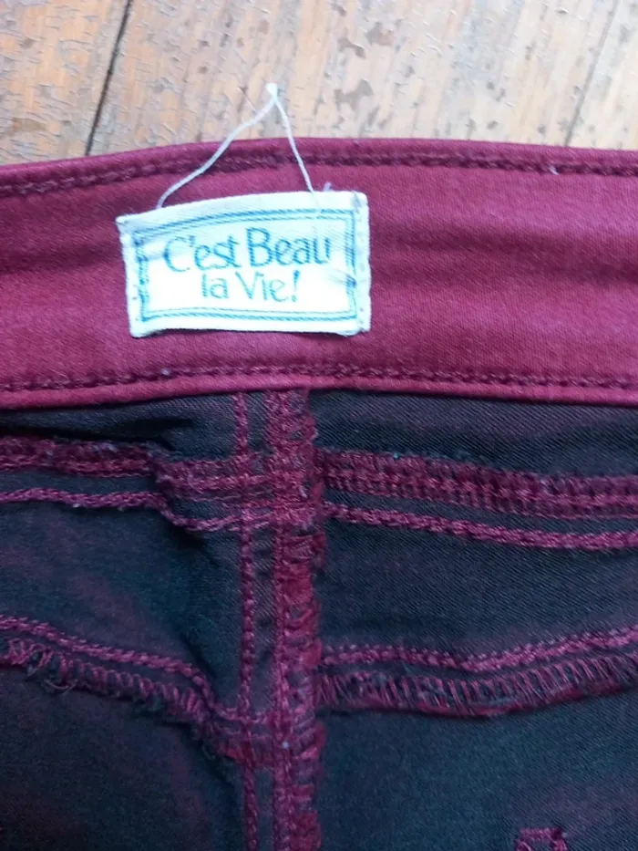 Jean femme bordeaux taille 44 - photo numéro 2