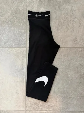 Legging Nike de sport femme noir et blanc taille S