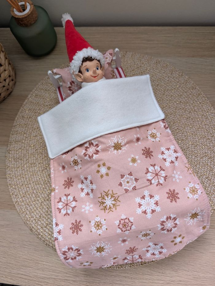 Couverture et oreiller pour lutin farceur