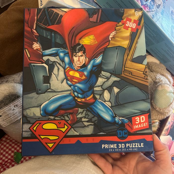 Puzzle image 3D superman