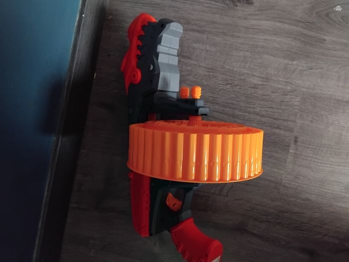 Pistolet nerf - photo numéro 2