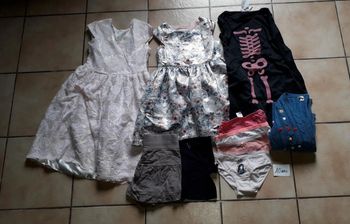 Lot 10 vêtements 10 ans fille