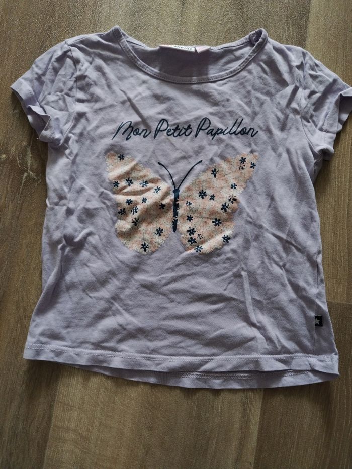 Tee shirt