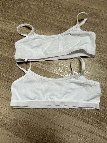 Lot 2 brassières