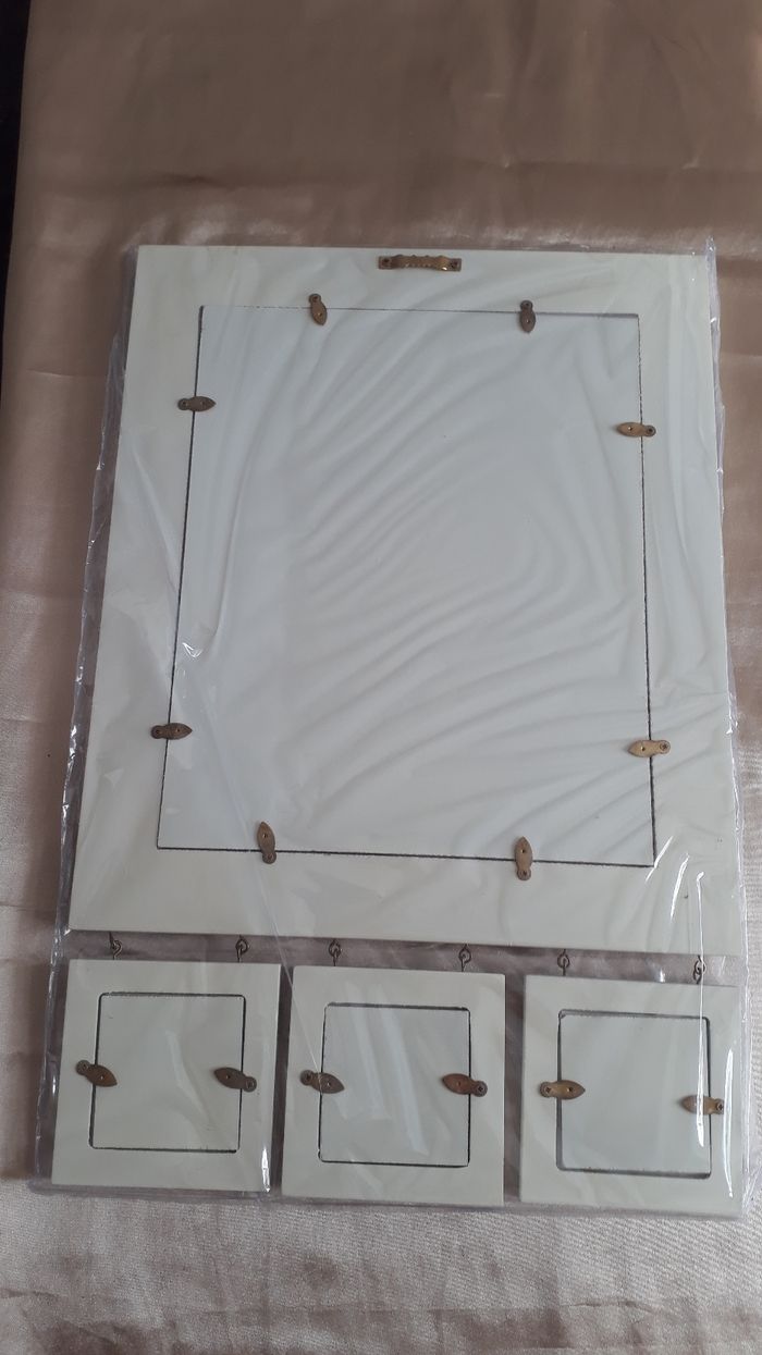 Miroir avec cadres photos enfants - photo numéro 3