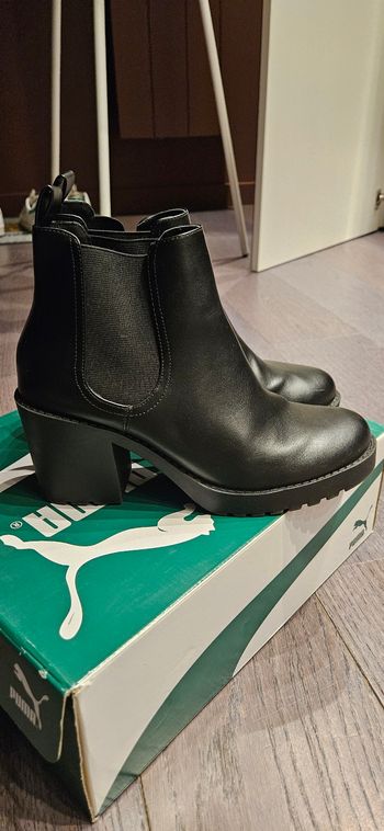 Bottines en cuir noir - Taille 39
