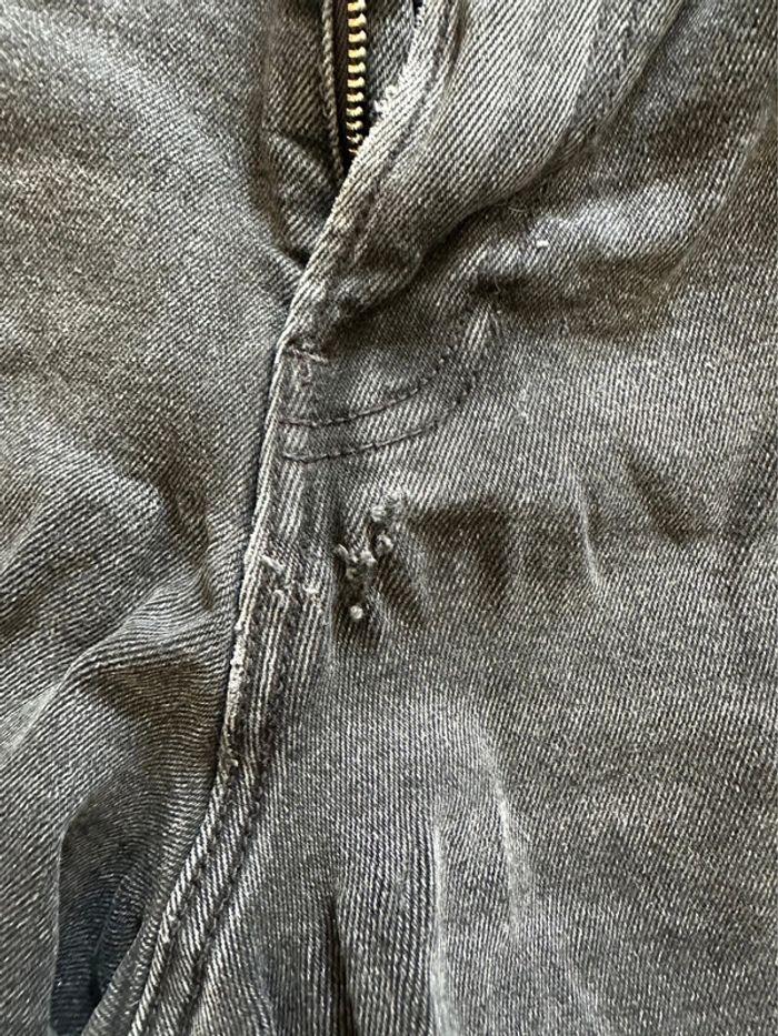 Short gris noir - photo numéro 2