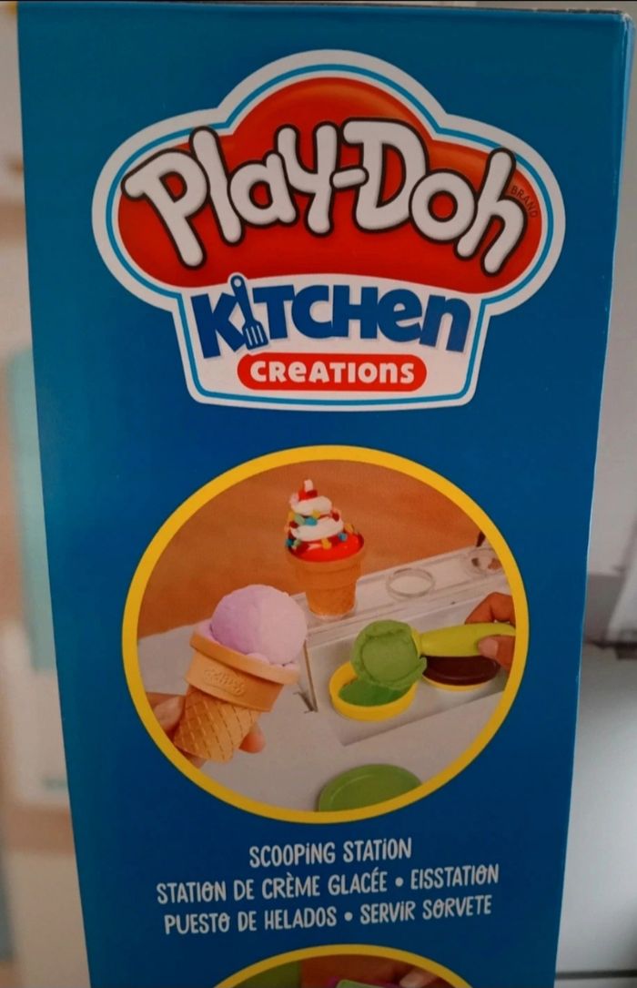 Camion de glace géant play-do neuf Prix non négociable - photo numéro 7