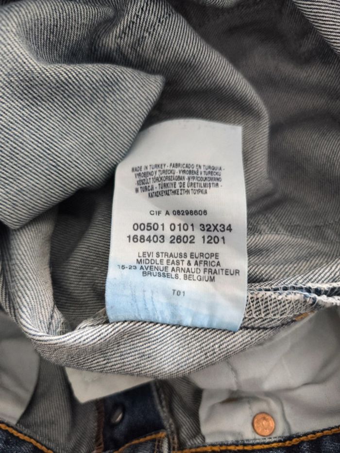 Jean Levi's 501 - photo numéro 6