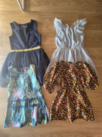 Lot robes fille