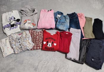 Lot de vêtements filles 7/8 ans