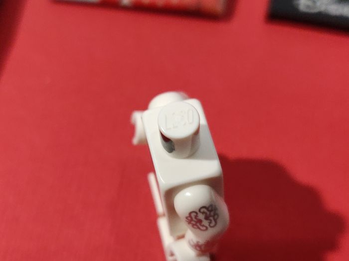 Minifig Lego Coco - Ernesto de la Cruz - Disney 100 ans - Parfait État - avec sachet - Lego Original - photo numéro 3