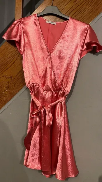 Robe satin