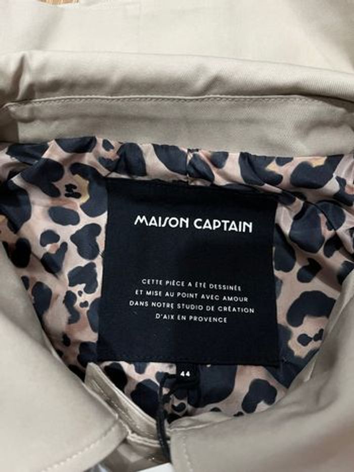 Trench maison captain