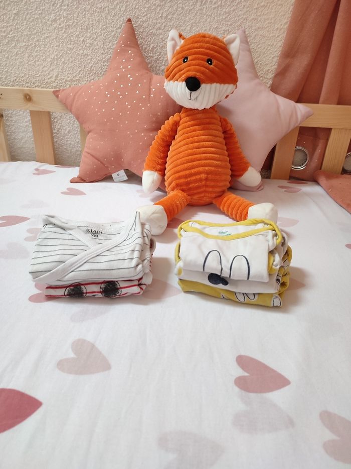 Lot de 5 bodies - Mickey Mouse - 12 mois - Bon état - Disney