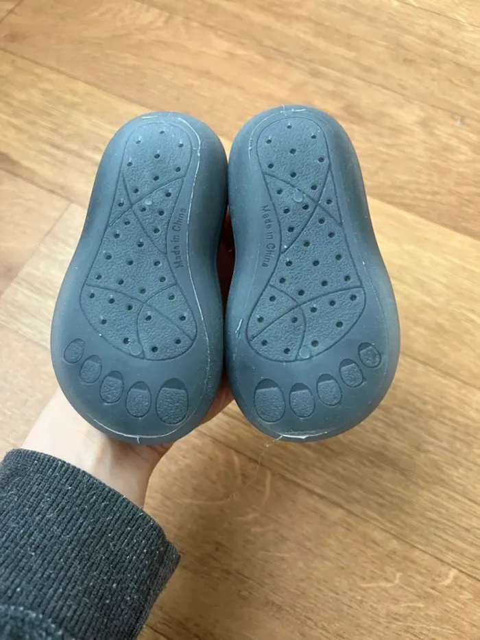 Chaussures à enfiler t 20/21 - photo numéro 2